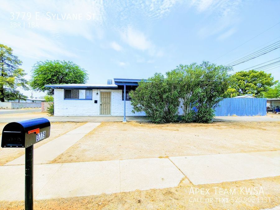 3779 E Sylvane St, Tucson, AZ 85713 House for Rent in Tucson, AZ