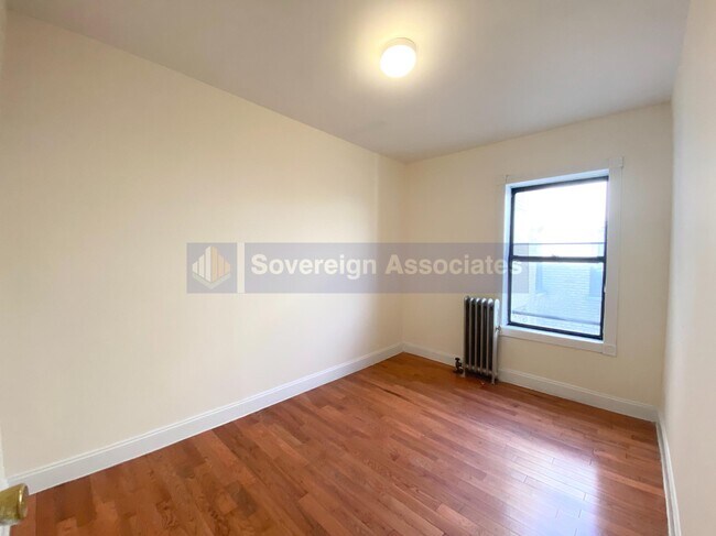 Building Photo - 666 Saint Nicholas Avenue