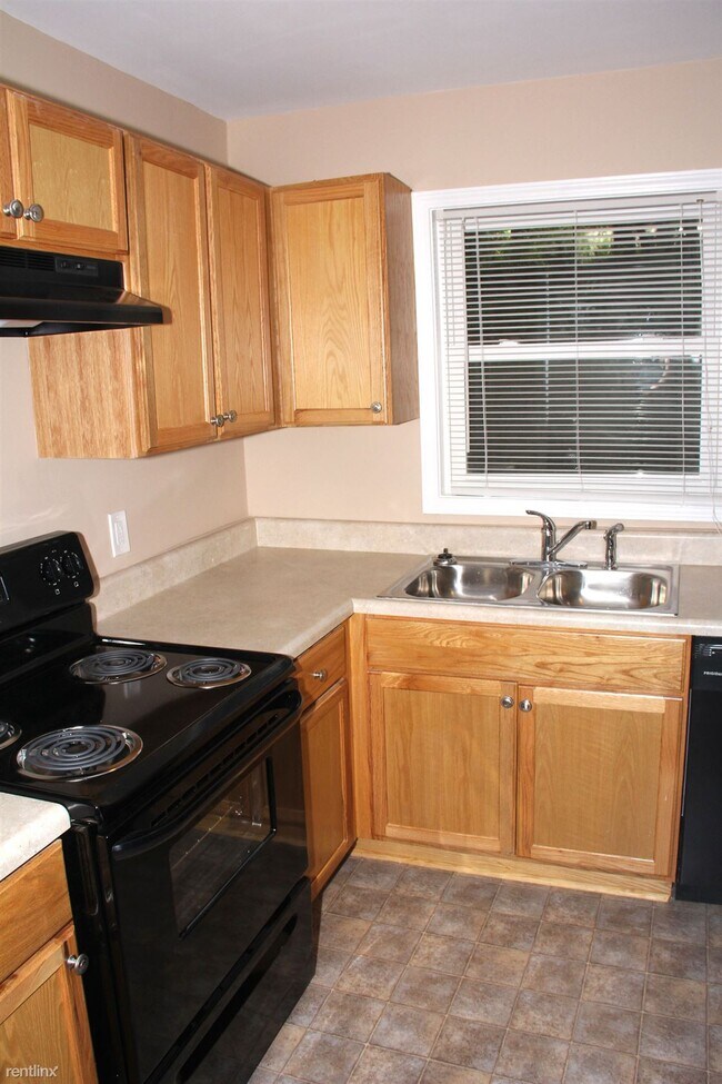 Foto del edificio - 3 br, 2 bath House - 3692 Larkspur Terrace