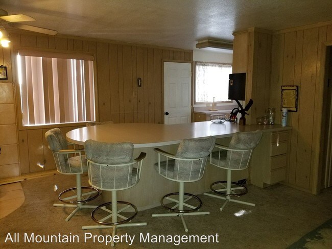Building Photo - 2 br, 1.5 bath House - 248 Greenspot