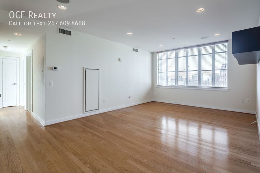 Foto principal - 111 S 15th St