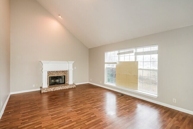 Foto del edificio - 1825 Rory Cove