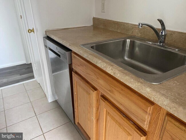 Foto del edificio - 110 Duvall Ln