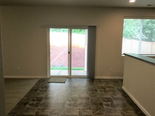 Foto del edificio - 1719 Blacktail Ln