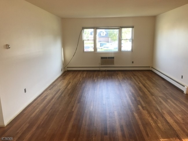 Building Photo - 680 NJ-15