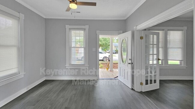 Foto del edificio - 5108 Randall Ave