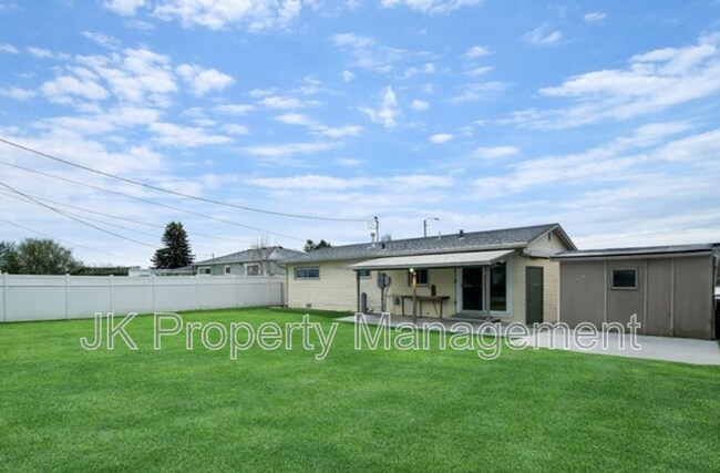 Foto del edificio - 333 Riverview 4 W