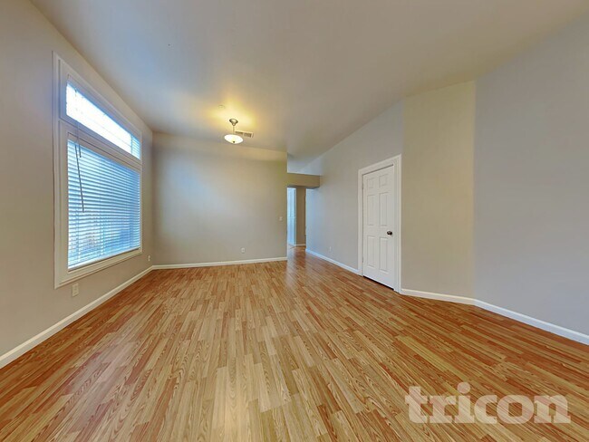 Foto del edificio - 1436 Northwood Dr