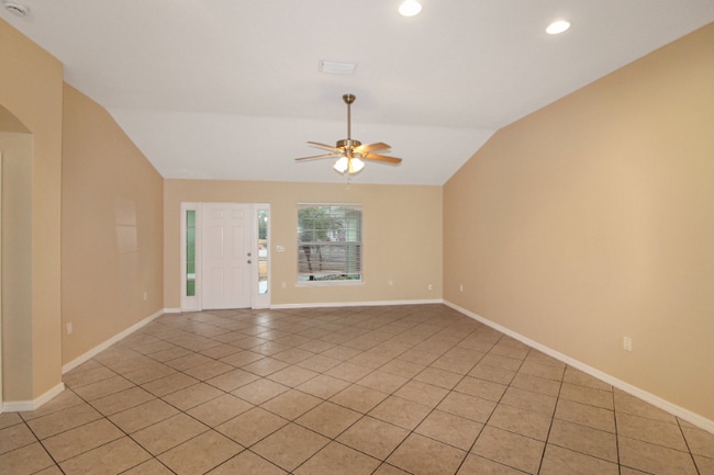 Building Photo - 3265 W Price Blvd