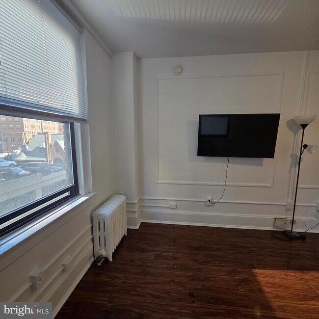 Foto del edificio - 1324 Locust St