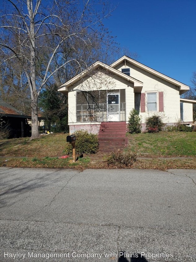 2502 2nd Ave, Opelika, AL 36801 House Rental in Opelika, AL