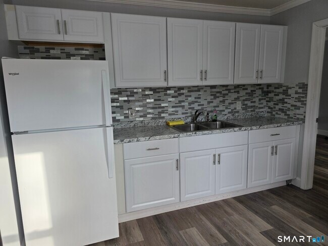 Foto del edificio - 73 Meridian St