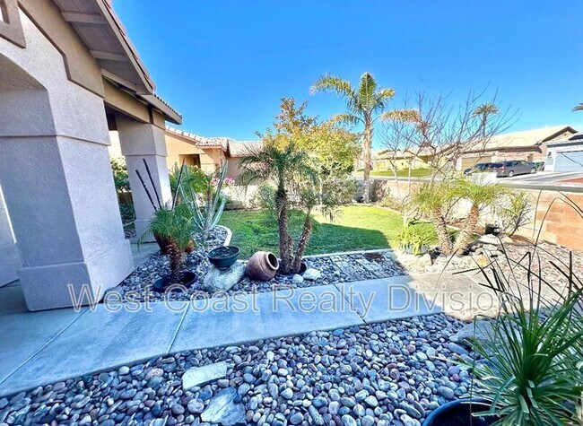 Building Photo - 69717 Northhampton Ave