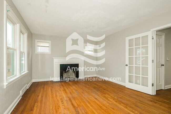 Foto del edificio - 3825 Melba Pl