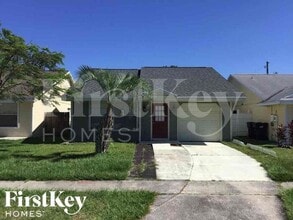 Building Photo - 1175 Chambord Ct