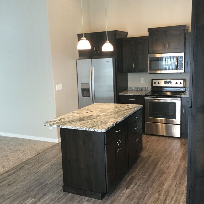 Foto del edificio - 3 Bed 3 Bath Single Family Home