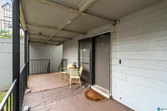 Foto del edificio - 1909 16th Ave S