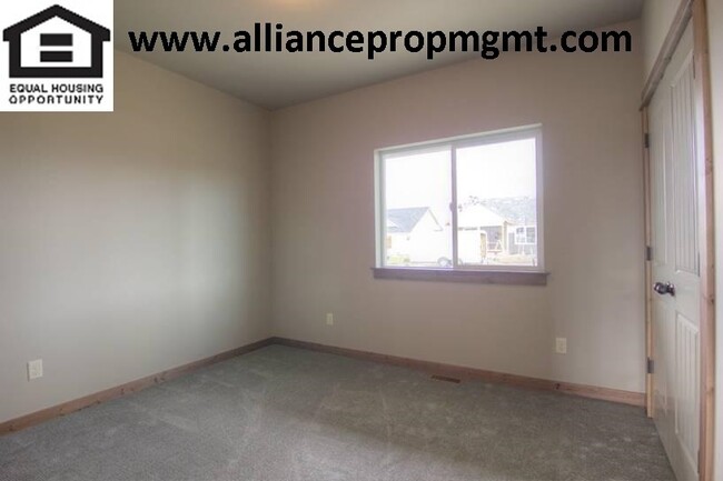 Foto del edificio - 1/2 Off 1st Months Rent - Central AC!!