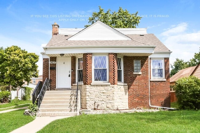 Building Photo - 9837 S 54th Ave