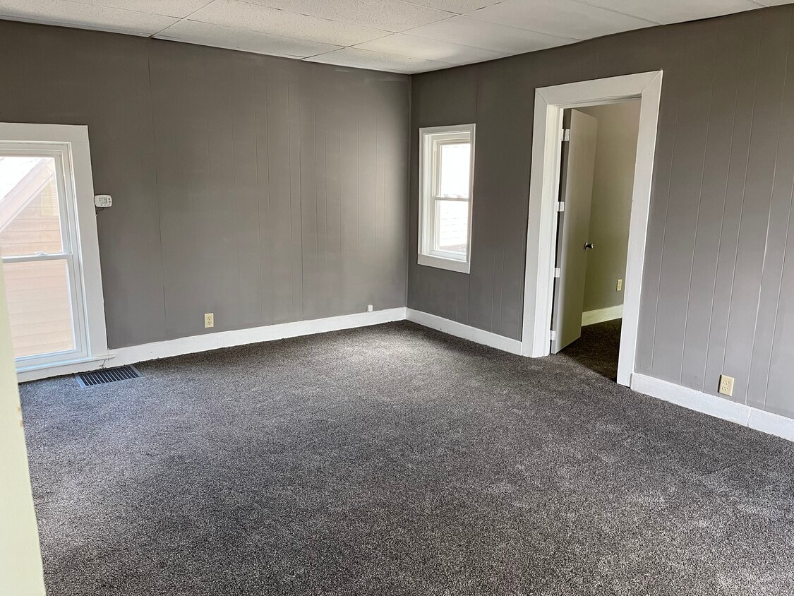 Foto principal - 605 Huffman St