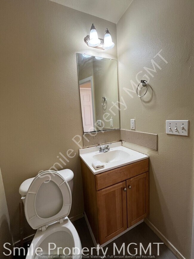 Foto del edificio - 13424 SE Division St