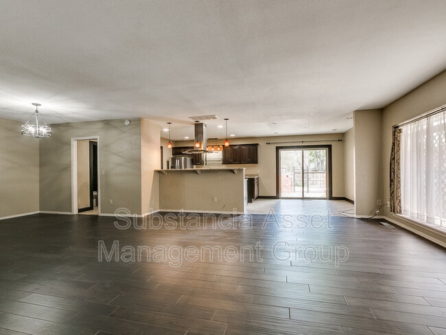 Building Photo - 2605 NW 50th St