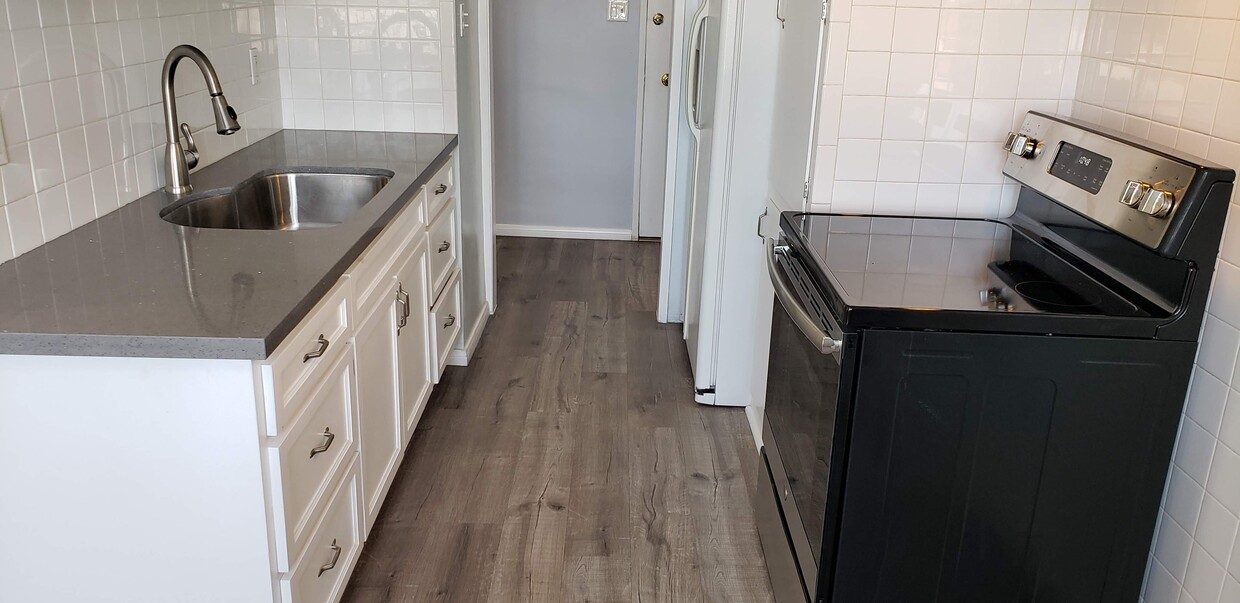 Foto principal - 947 Magnolia Ave