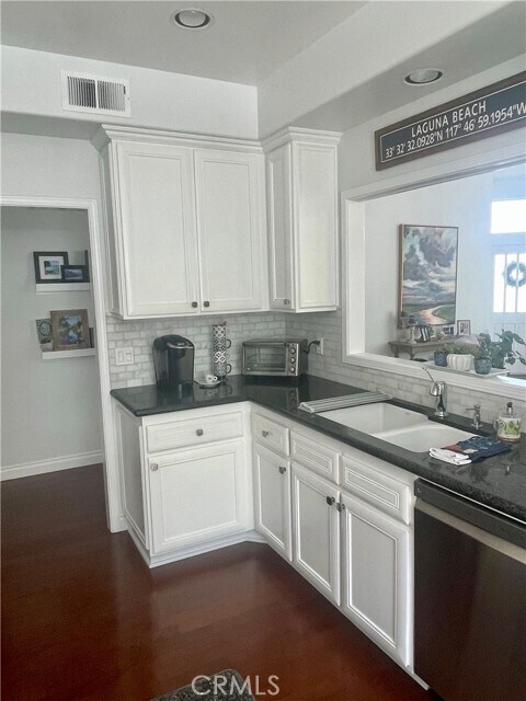 Foto del edificio - 96 Costa Brava