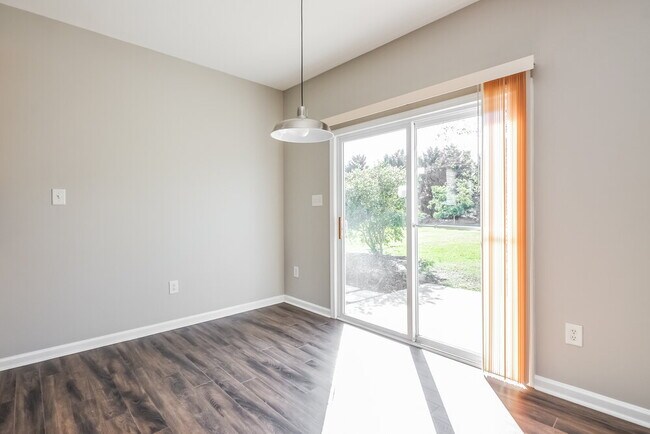 Building Photo - 60 Hocutt Farm Dr