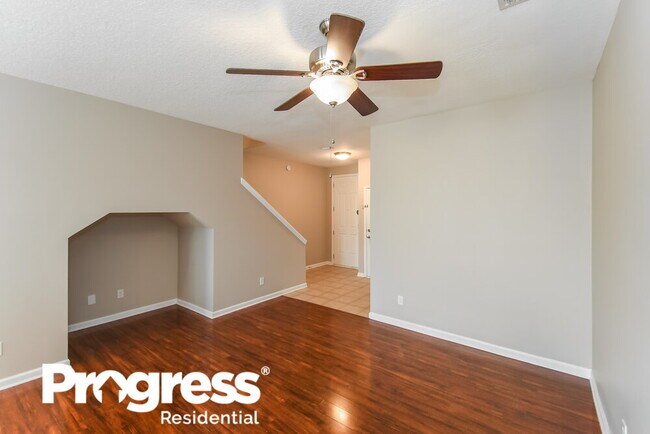 Foto del edificio - 2326 Sunset Bluff Dr