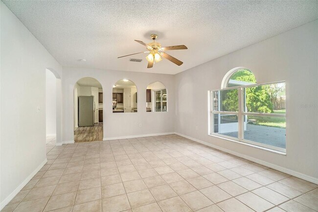 Foto del edificio - 4432 Stonefield Dr