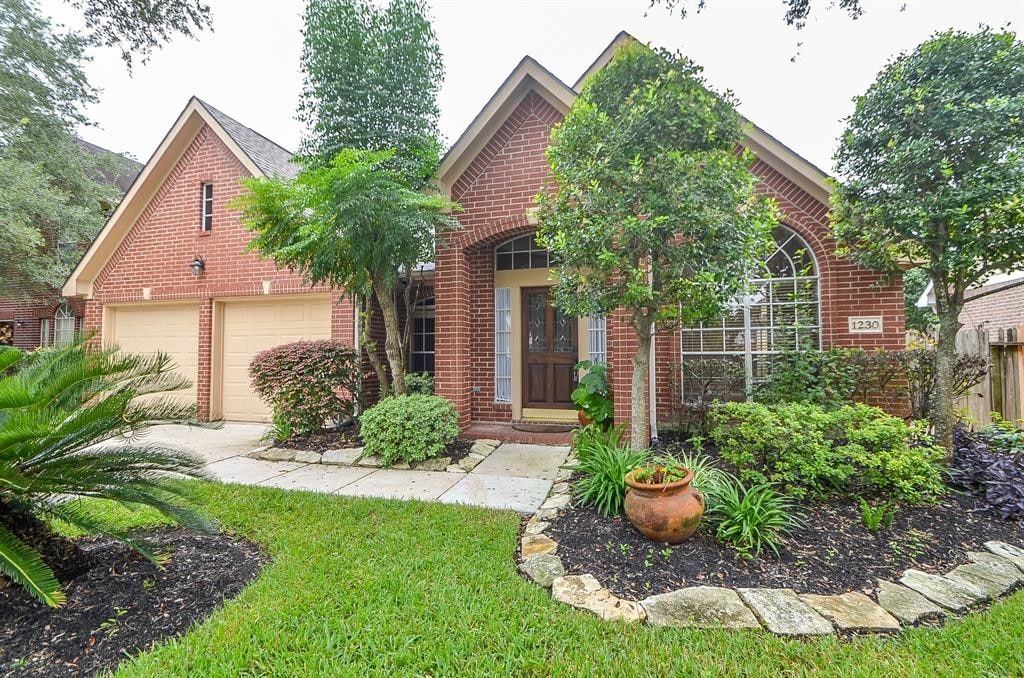 1230 Cambrian Park Ct, Sugar Land, TX 77479 House for Rent in Sugar