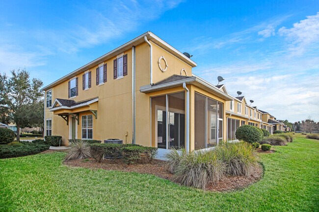 Foto del edificio - 14142 Mahogany Ave
