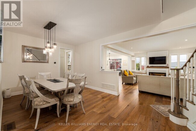 Building Photo - 36 Angela Cres