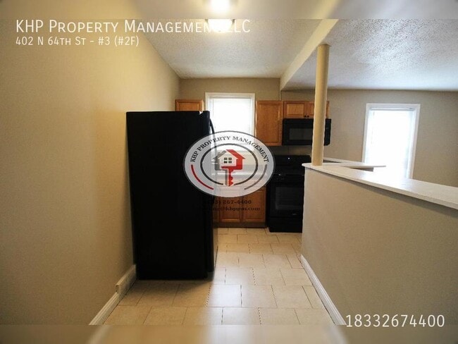 Building Photo - ONE MONTH FREE RENT! Cozy 1 Bedroom Apartm...