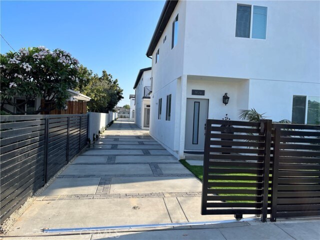 Foto del edificio - 806 W 168th St