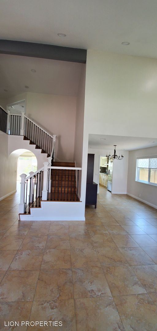 Building Photo - 3 br, 2.5 bath House - 8972 MARY HILL DR.