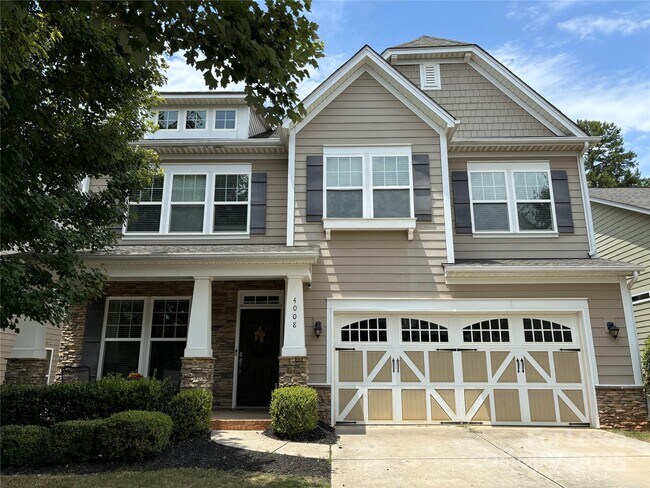 Foto del edificio - 4008 Fallondale Rd