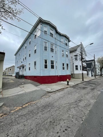 Building Photo - 60 Penn St