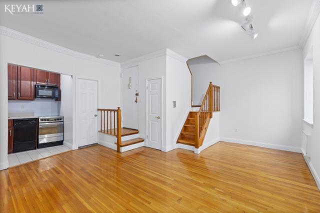 Foto principal - 2 bedroom in New York NY 10019