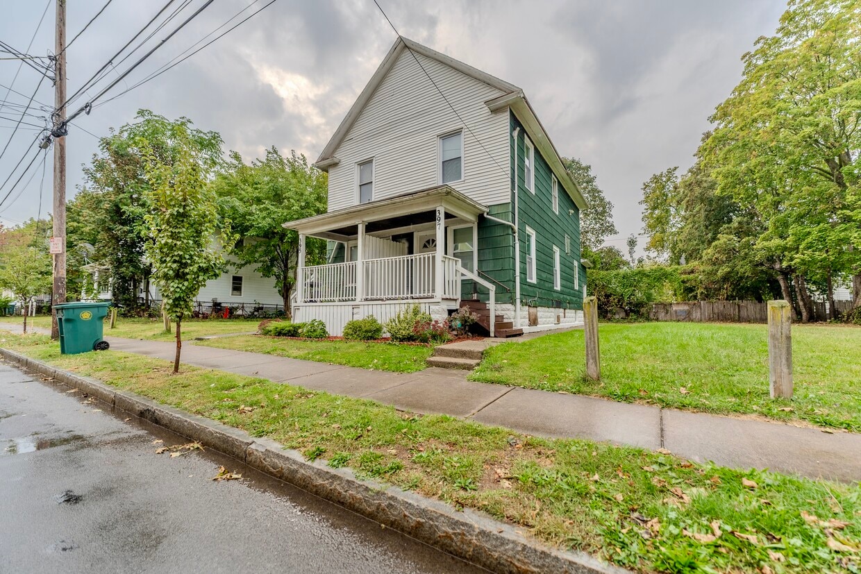 Primary Photo - 397 Murray St