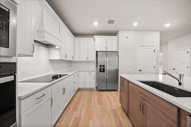 Building Photo - 3032 Prospect Trl