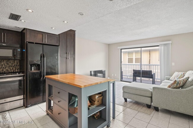 Foto del edificio - 1107 1st St S