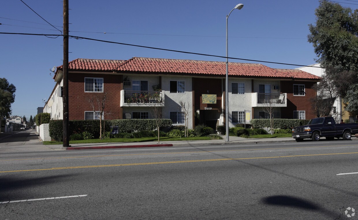 Primary Photo - JKP Apartments