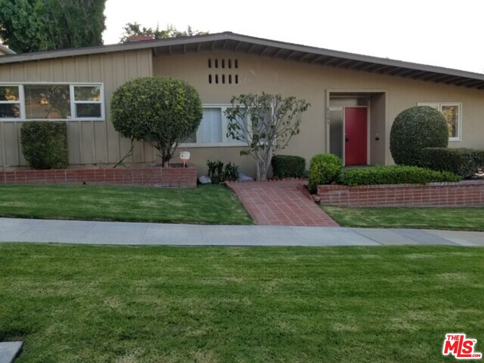 Primary Photo - 5101 Presidio Dr