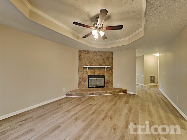 Building Photo - 102 Natchez Ct S