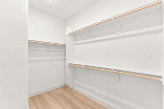 Foto del edificio - 5606 Spring Trellis St