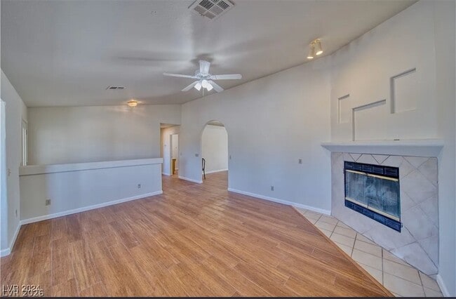Foto del edificio - 3790 S Vanguard Ave