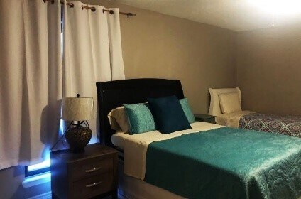 Foto del edificio - 711 N Hyannis Port St
