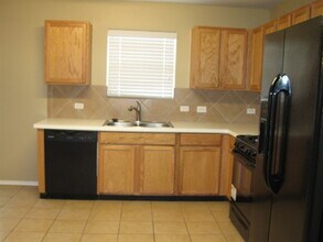 Building Photo - 8319 Obsidian Ct